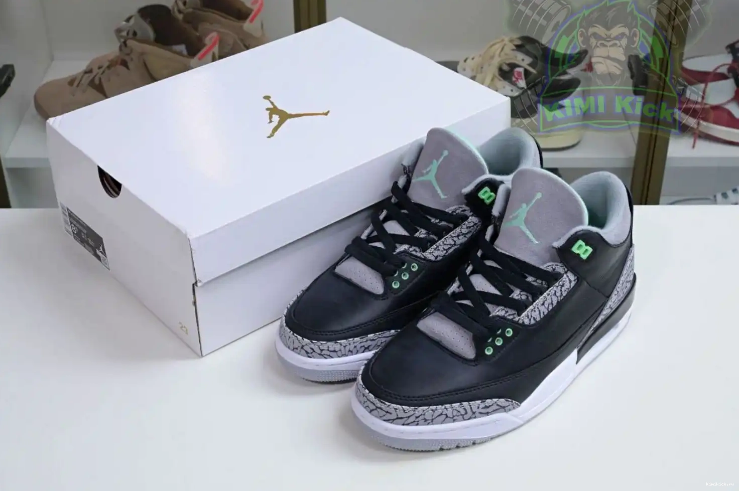 Glow 3 Green Jordan Air Kimikick 0521